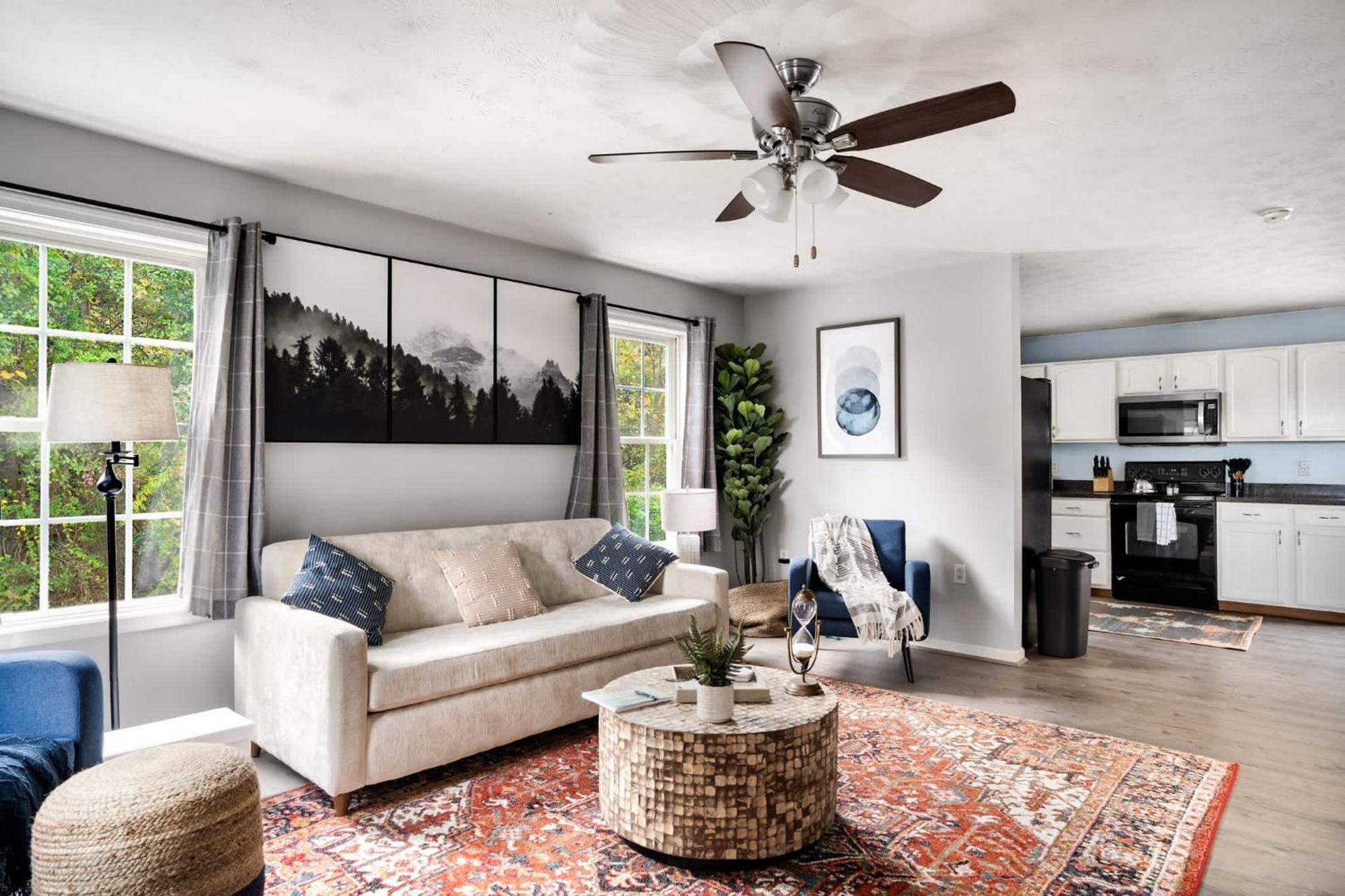 Modern Decor, Hot Tub, Fire Pit & River Access! Luray Bagian luar foto
